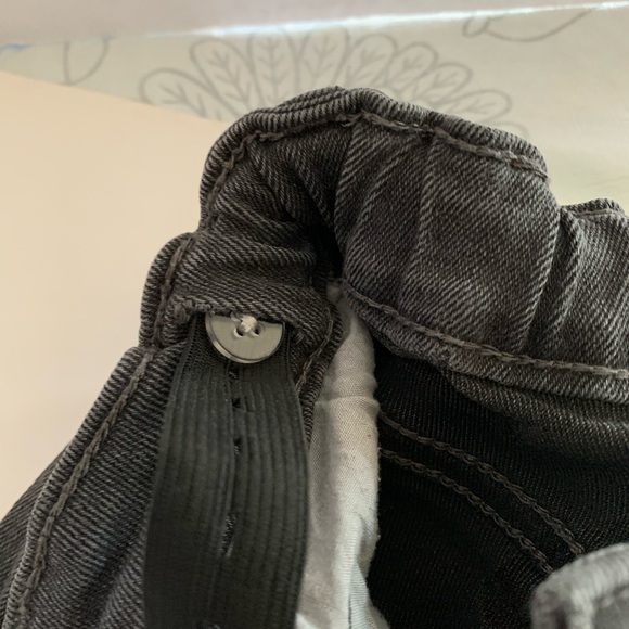 Faded blue jeans Vintage Straight Size 5. Faded black Buzz Cuts size 5. - Picture 13 of 15